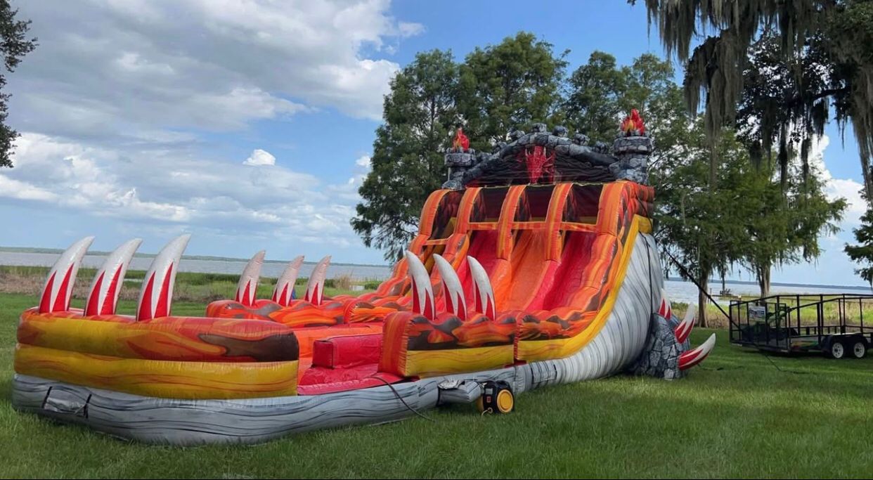 Inferno Claw dual waterslide