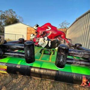 🔥🐂 Extreme Rodeo Mechanical Bull
