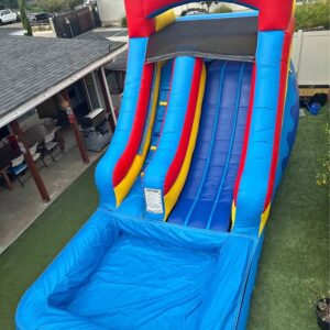 🏰💦 Castle Splash Waterslide